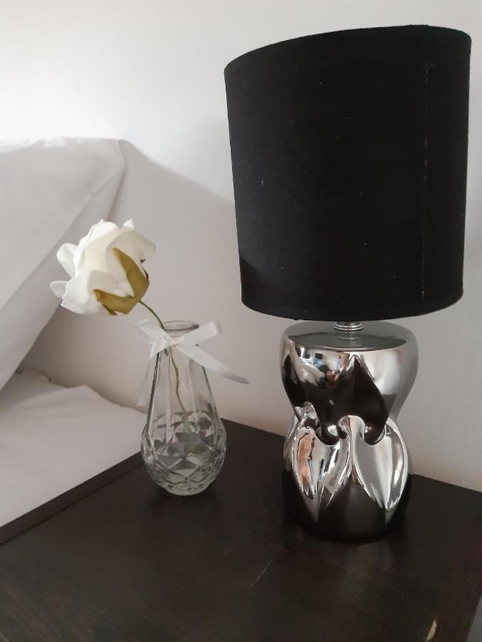 Veresegyház Eden Lounge Restaurant & Pension מראה חיצוני תמונה